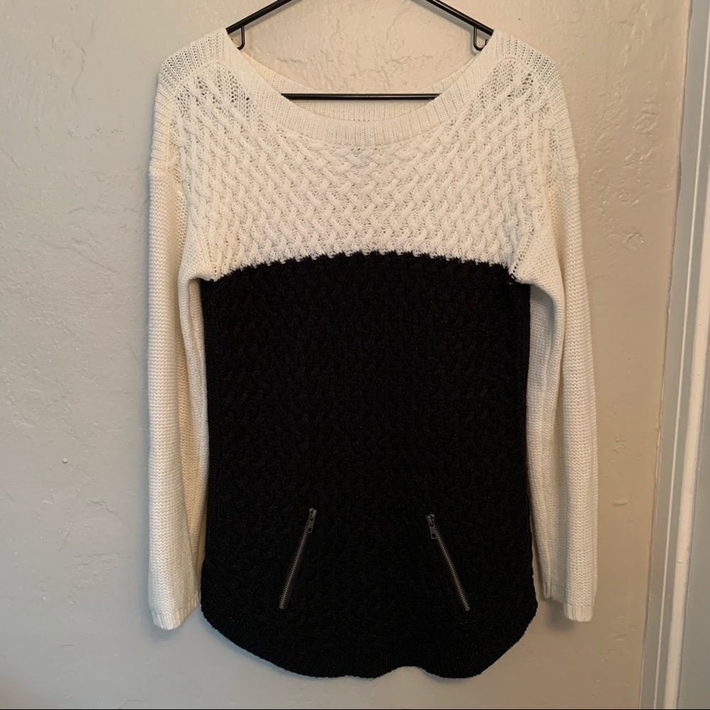 Hooked Up by I.O.T. Black & White Sweater - Picture 1 of 11
